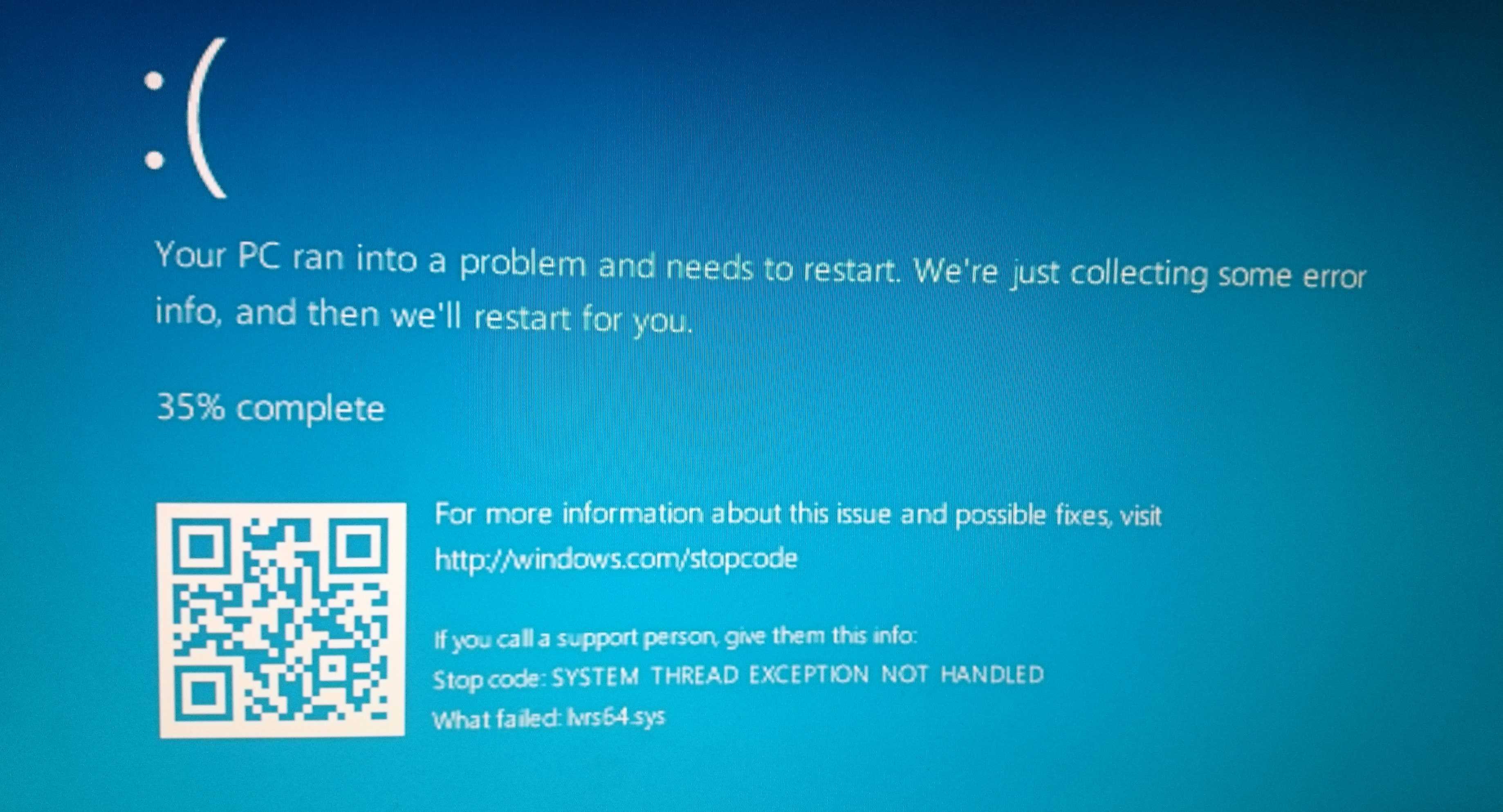 Windows mr. Синий экран. Синий экран виндовс 10. Ошибка Windows 10. Ошибка thread Stuck in device Driver Windows 10.